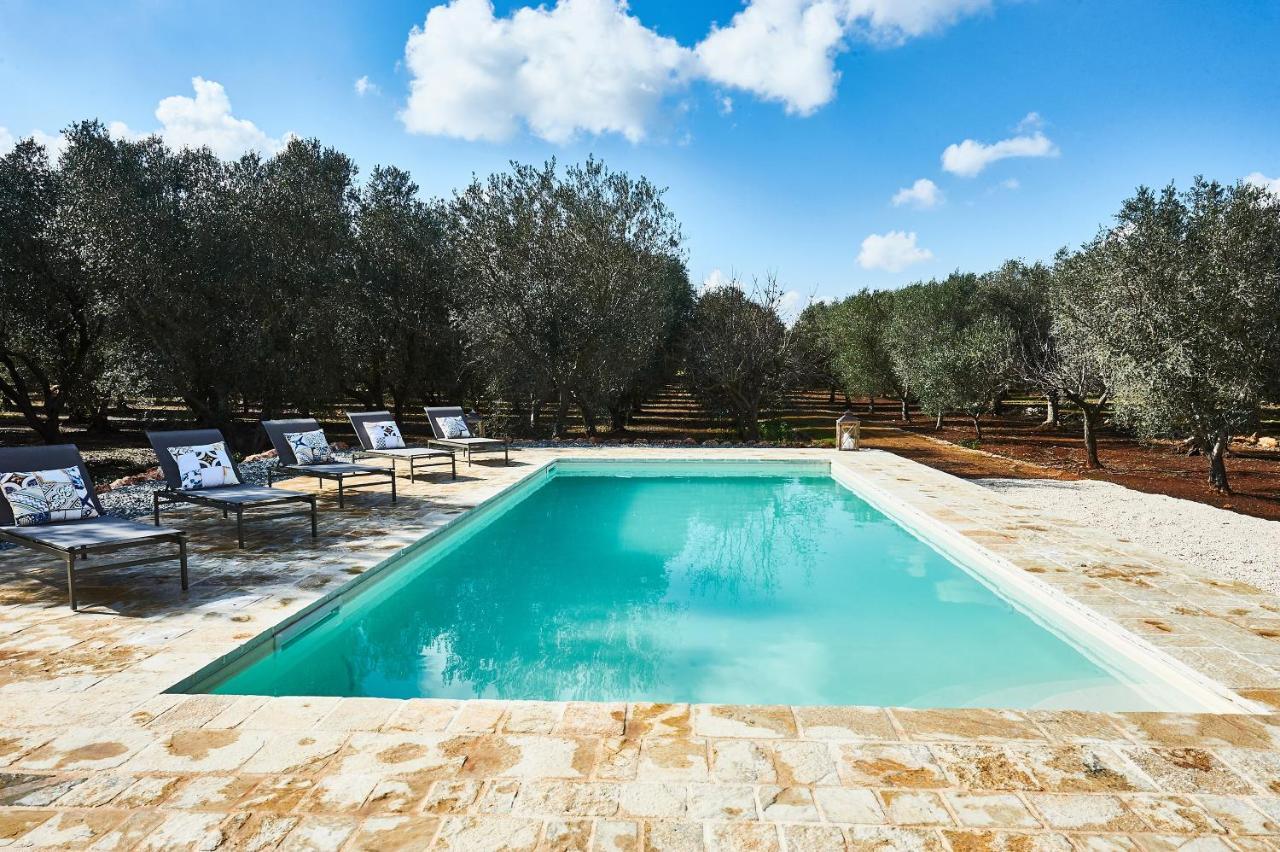 Casolare Degli Ulivi Villa Ostuni Luaran gambar