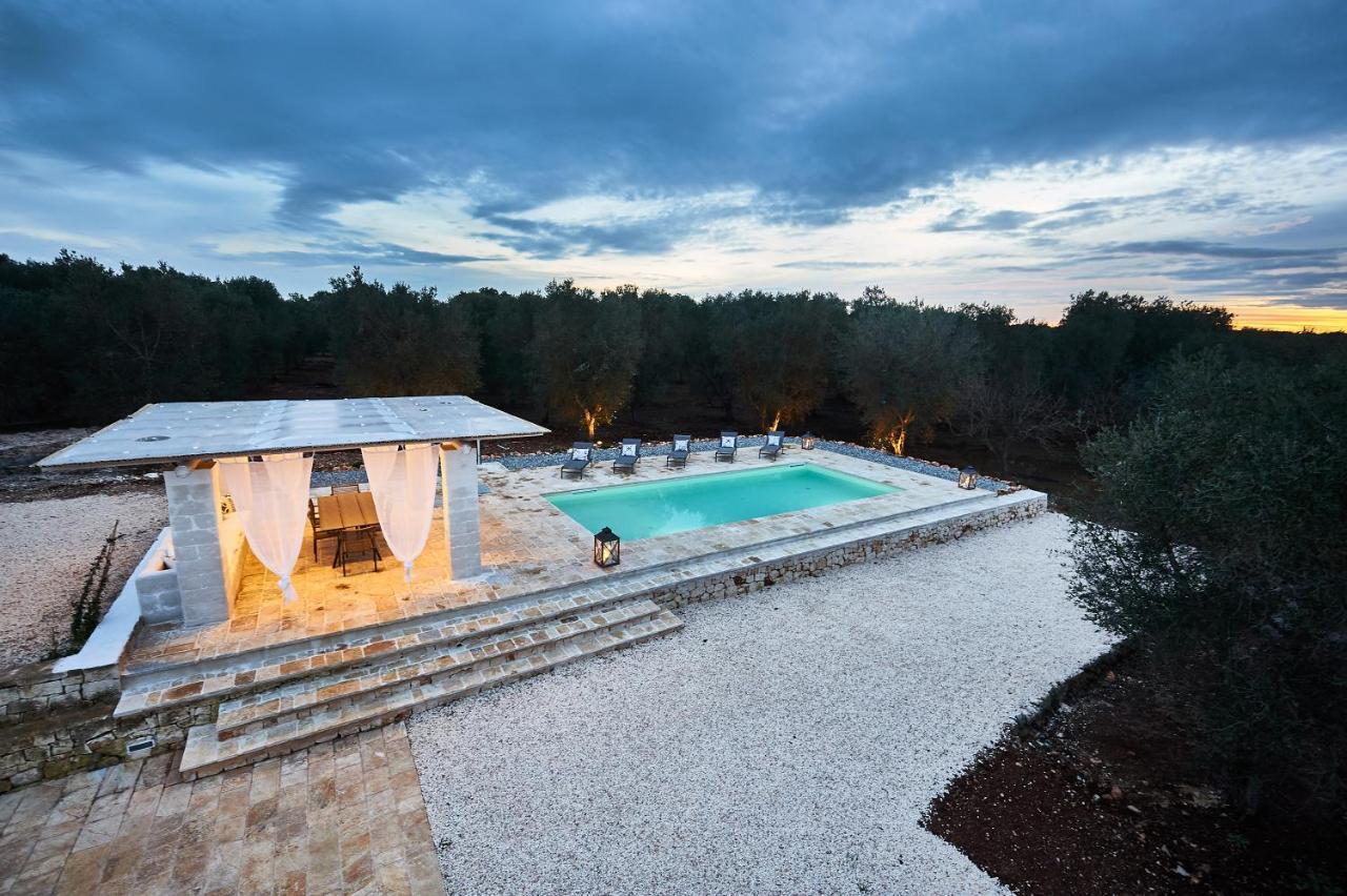 Casolare Degli Ulivi Villa Ostuni Luaran gambar