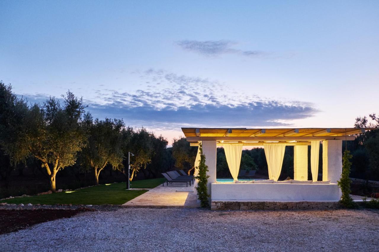 Casolare Degli Ulivi Villa Ostuni Luaran gambar